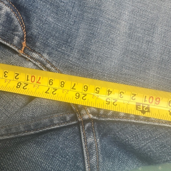 rag & bone Fit 2 slim size 30
Slim fit light indigo (Hayes)
Inseam 26 cropped - Picture 8 of 8